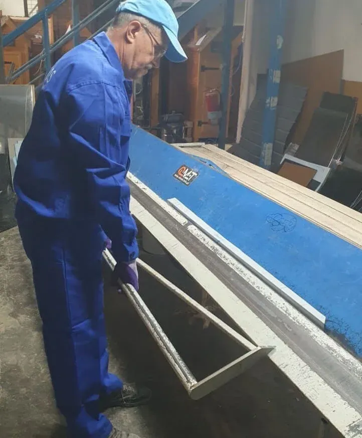Pregătirea profilelor metalice