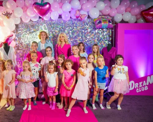 Дитяче свято з героями у Dream Club
